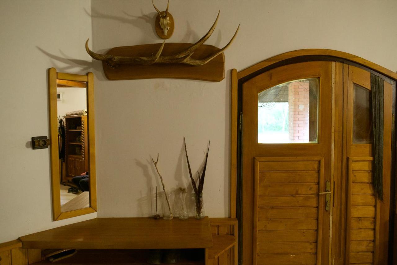 Hideout Homestead On The Riverside Fishing&hunting Apartment Mezotur